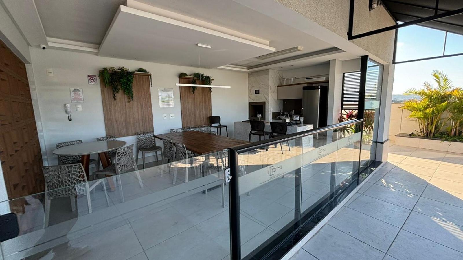 Ponto De Londres Apartamento *