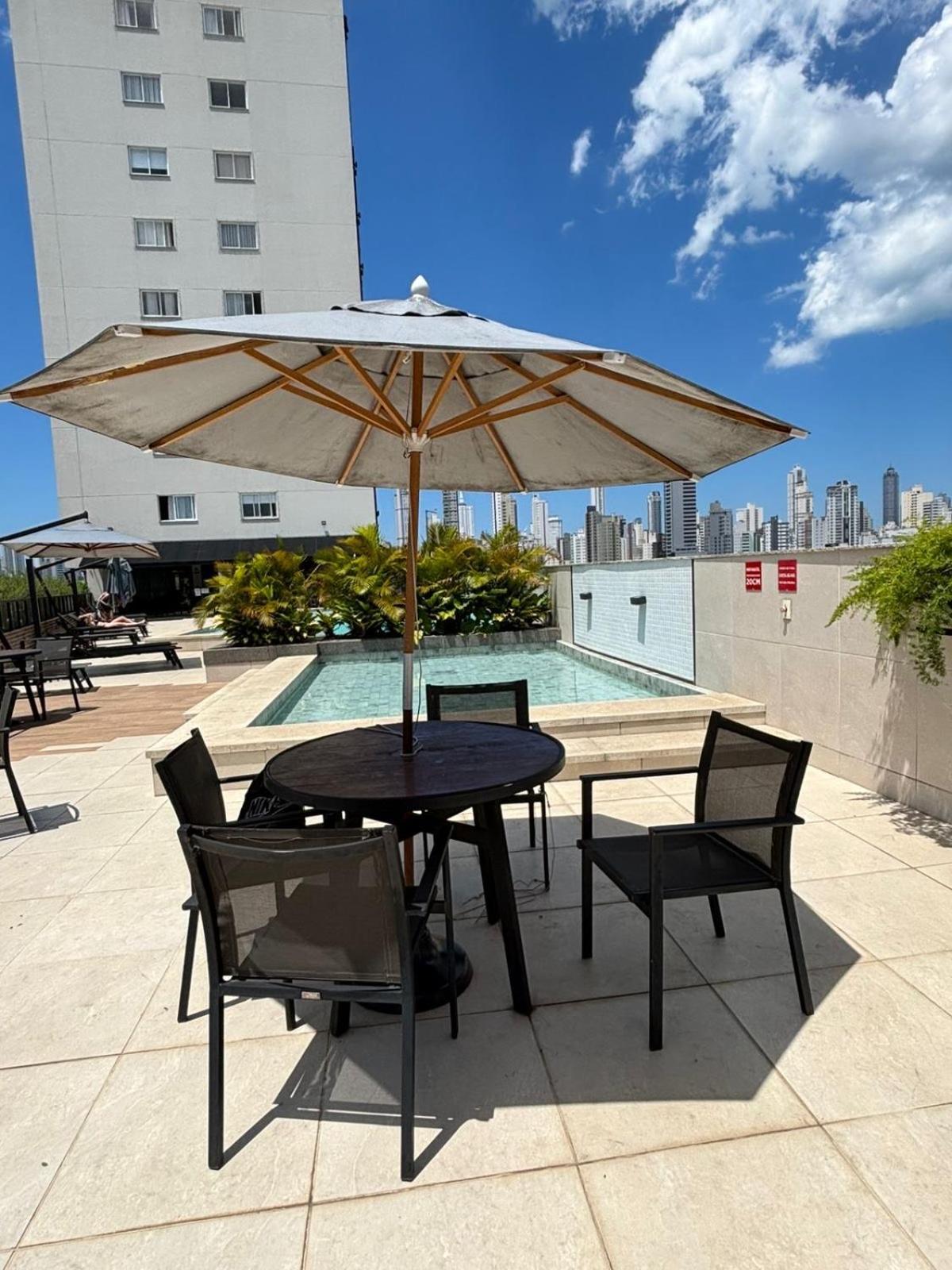 Ponto De Londres Apartamento